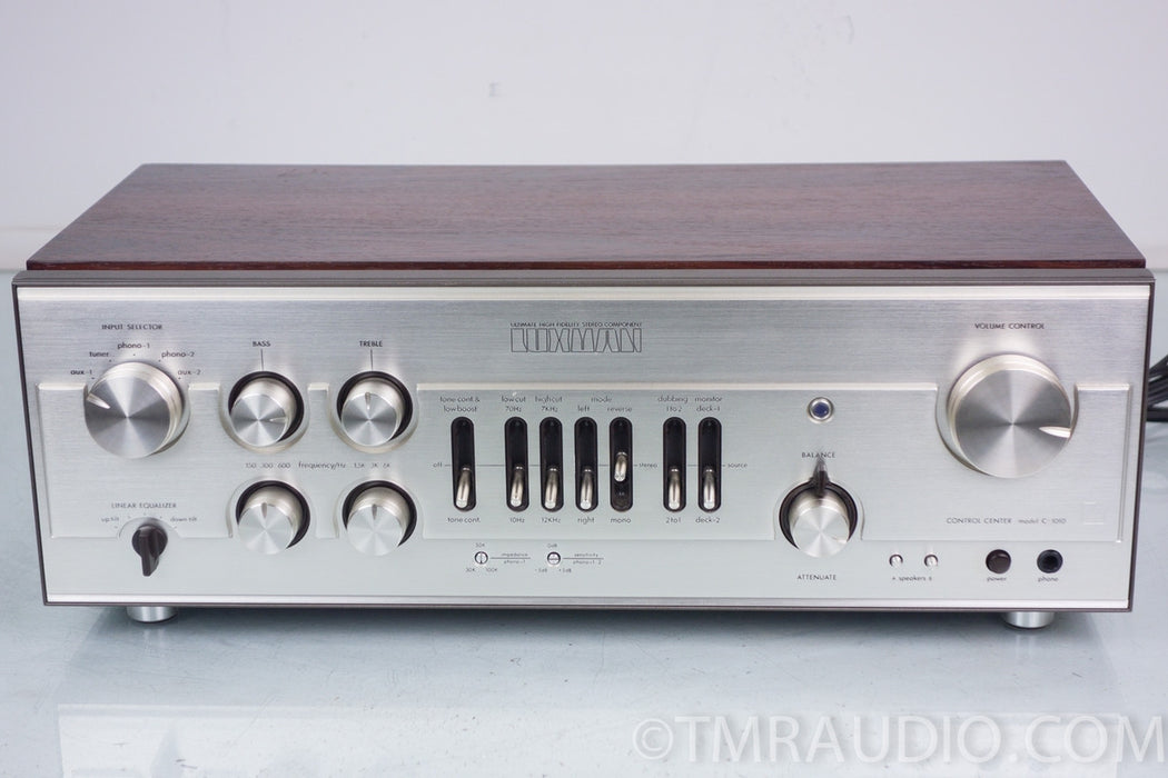 Luxman C-1010 Vintage Stereo Control Amplifier