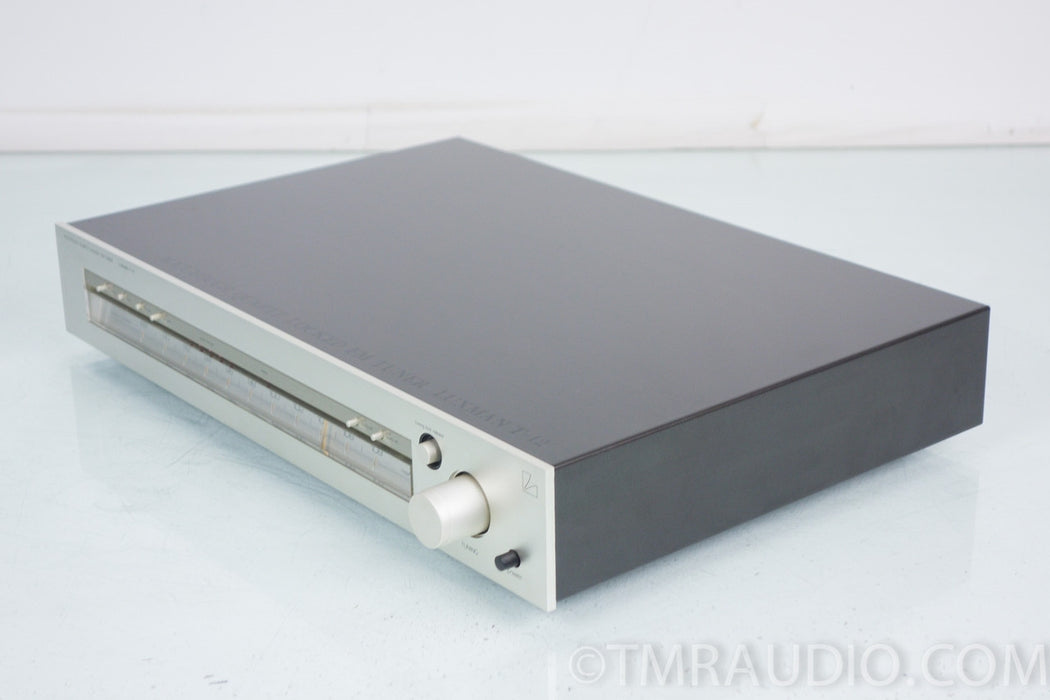 Luxman T-2 Vintage FM Tuner