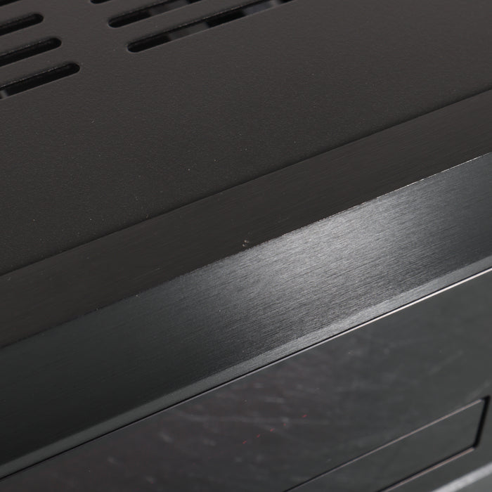 Oppo UDP-205 Ultra HD Universal Blu-ray Player; CD /  SACD