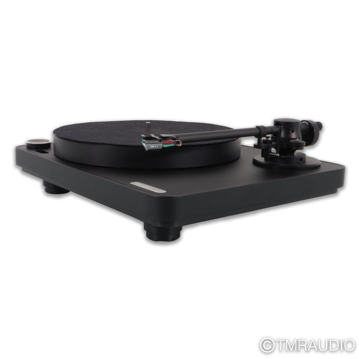 Clearaudio Signature Belt Drive Turntable; DS Audio E1 Cartridge / D3 Equalizer