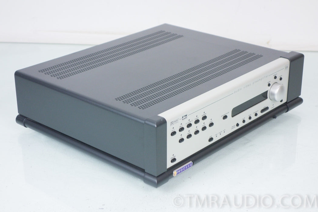 Proceed (Levinson / Madrigal) AVP Digital Processor / Preamp in Factory Box