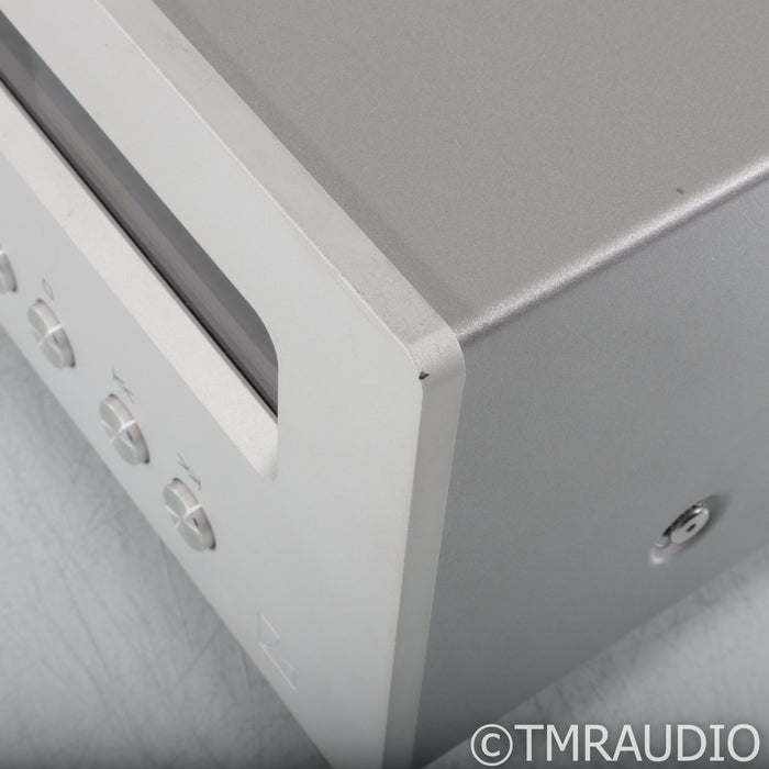 Luxman D-03X CD Player