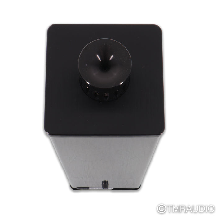 Synergistic Research FEQ Carbon Acoustic Field Generator; w/ ATM Module