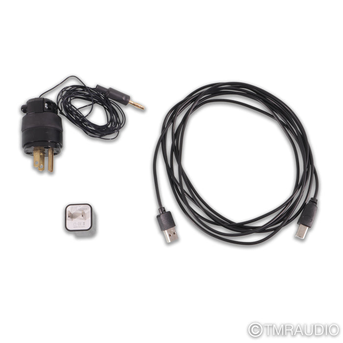 Synergistic Research FEQ Carbon Acoustic Field Generator; w/ ATM Module