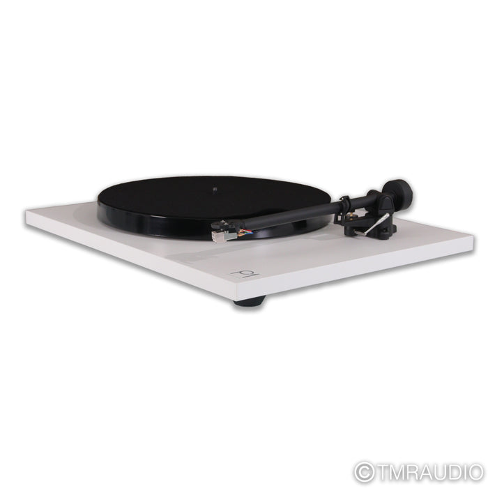 Rega Planar 1 Belt-Drive Turntable with Rega Carbon MM Cartridge; White
