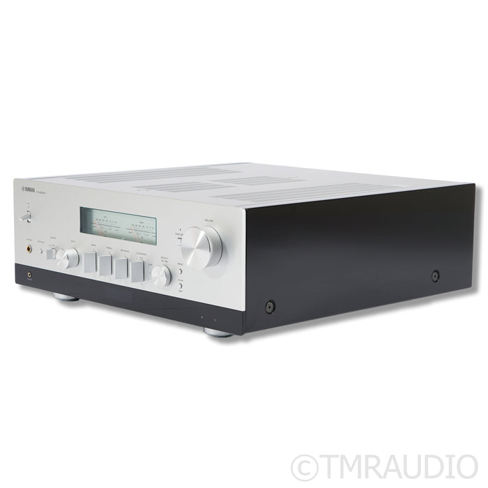 Yamaha R-N2000A Streaming Receiver; MM Phono