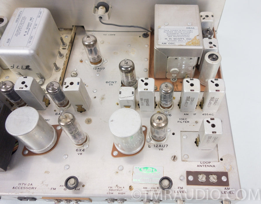 H.H. Scott 330-D AM / FM Vintage Tuner