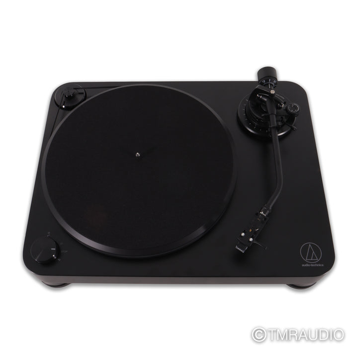 Audio Technica AT-LP7 Belt Drive Turntable with Audio-technica VM520EB MM Cartridge