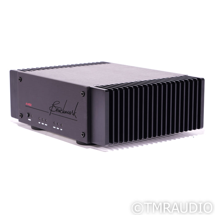 Benchmark Media AHB2 Stereo Power Amplifier; Black