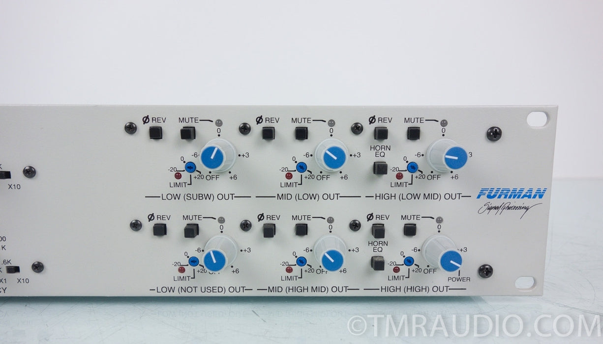 Furman S-424 24 / db Active Professional Crossover