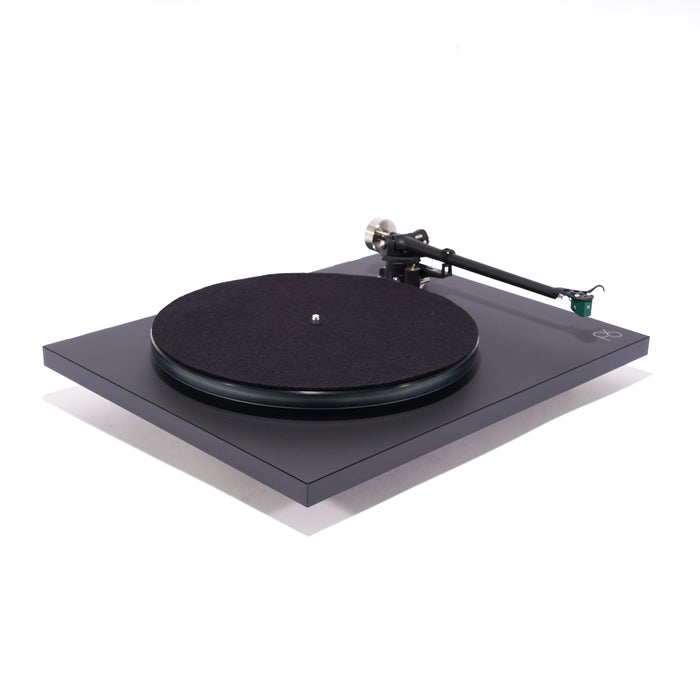 Rega Planar 6 Belt Drive Turntable; Black w/ Hana EL MC Cartridge