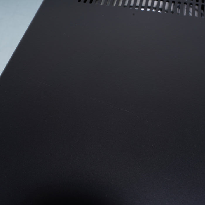 SAE 8300 Eight Channel Power Amplifier
