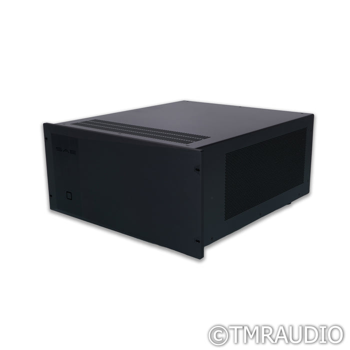 SAE 8300 Eight Channel Power Amplifier