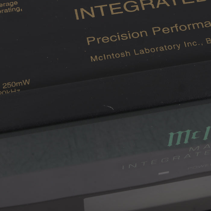 McIntosh MA5200 Stereo Integrated Amplifier; MM Phono
