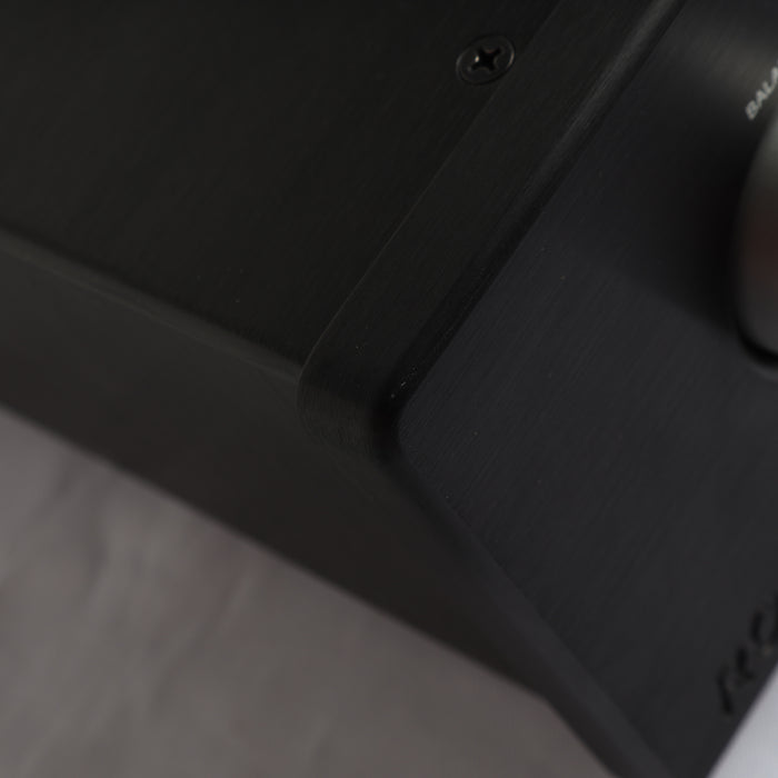 Rogue Audio RP-5 Stereo Tube Preamplifier; MM / MC Phono