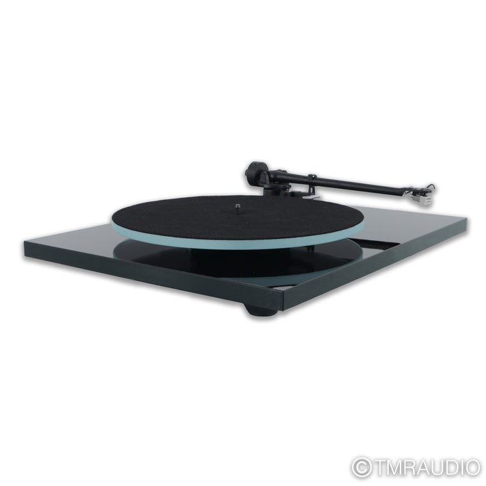 Rega Planar 2 Belt-Drive Turntable with Rega Carbon MM Cartridge
