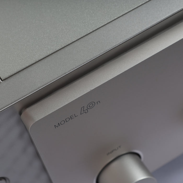 Marantz Model 40n Streaming Integrated Amplifier; MM Phono
