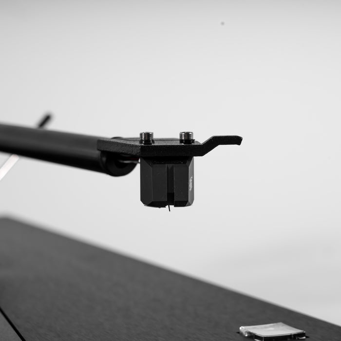 MoFi Electronics UltraDeck Turntable; Mastertracker MM; StudioPhono Preamp
