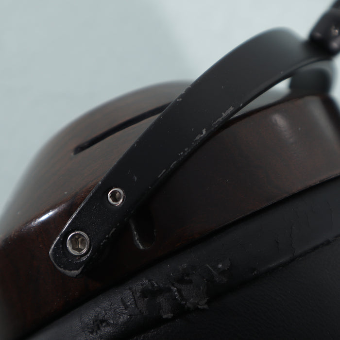 ZMF Eikon Closed Back Headphones; Padauk
