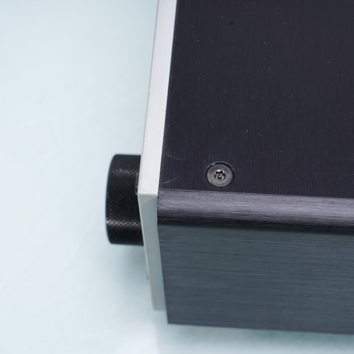 Benchmark Media LA-4 Stereo Preamplifier