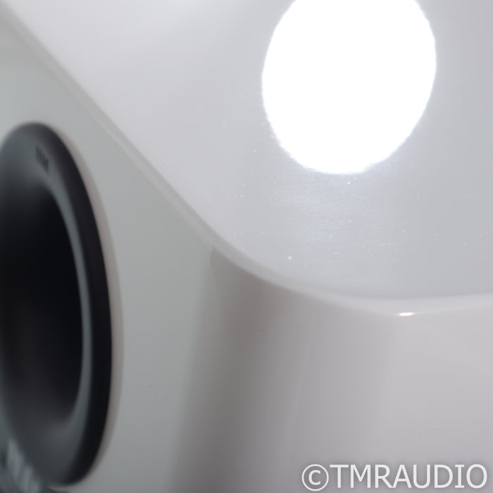 ELAC Navis  ARB-51 Active Bookshelf Speakers; White Pair