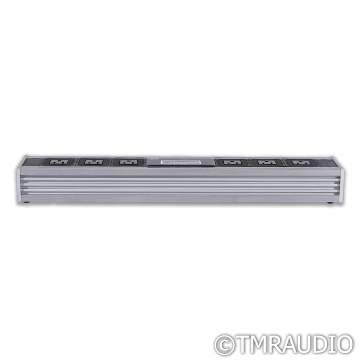 IsoTek EVO3 Sirius AC Power Conditioner; w/ EVO Premier Power Cable