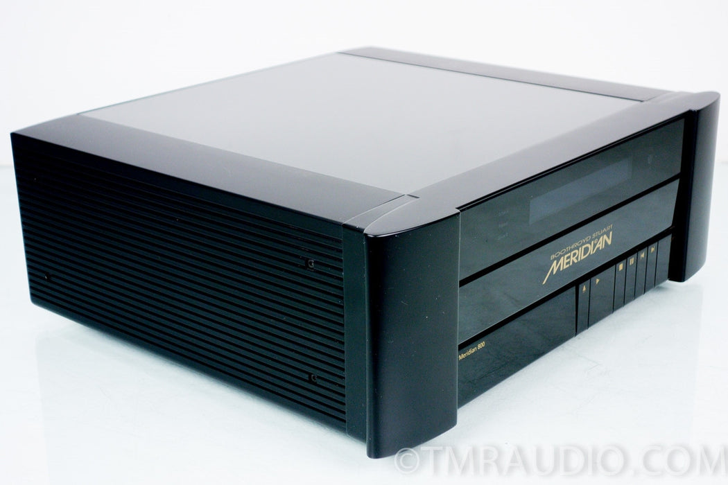 Meridian 800 v.2 CD / DVD Player / Transport / Preamplifier in Factory Box