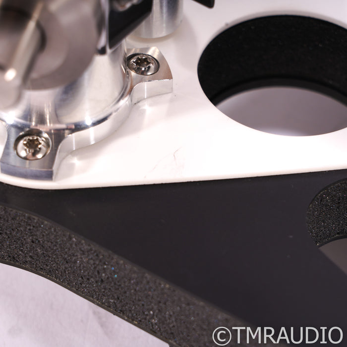 Rega Planar 10 Belt-Drive Turntable; Polaris Grey w/ Aphelion 2 MC Cartridge