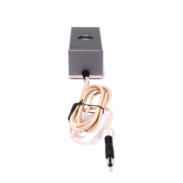 iFi Audio iPower Elite 5V DC Power Supply; Unused