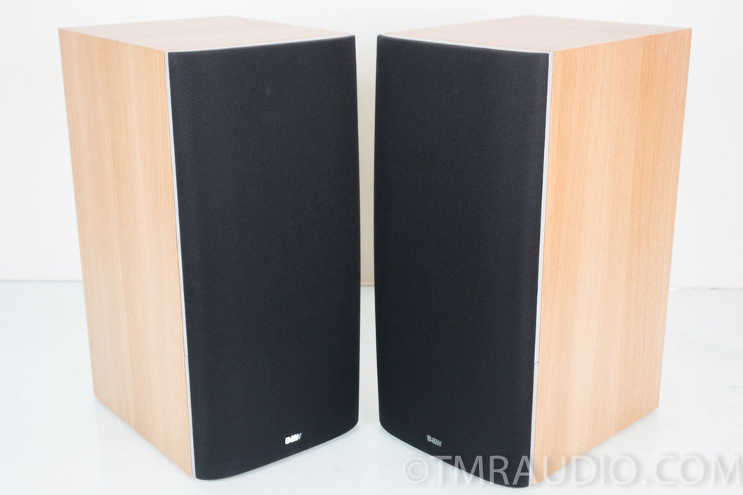 B&W 602 S3 Bookshelf Speakers