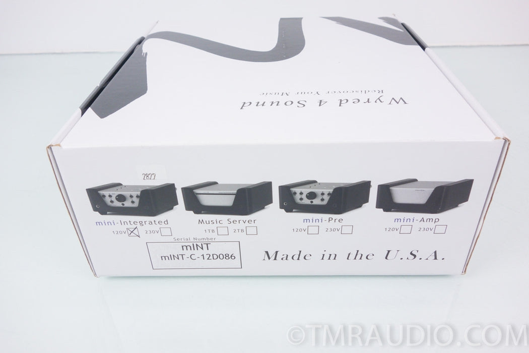 Wyred 4 Sound mINT amplifier / DAC / Headphone amp in Factory Box