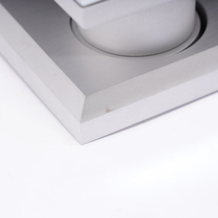 Burmester 175 Belt-Drive Turntable with Burmester MC Cartridge