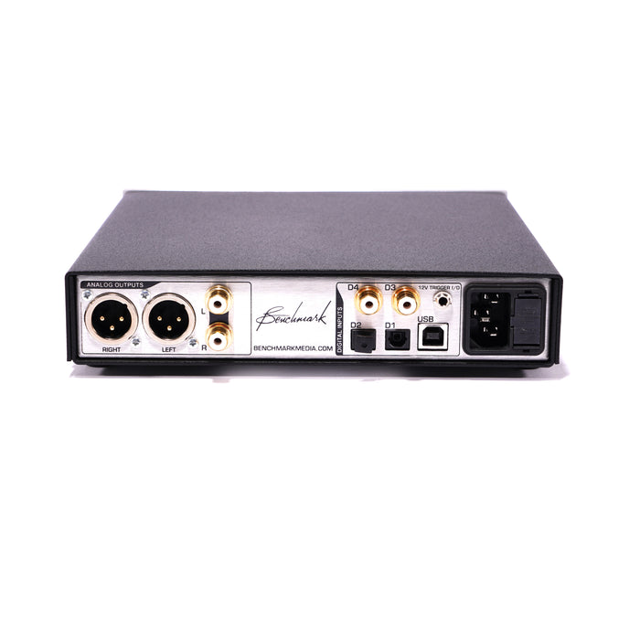 Benchmark DAC3 B DAC; DAC-3; D/A Converter