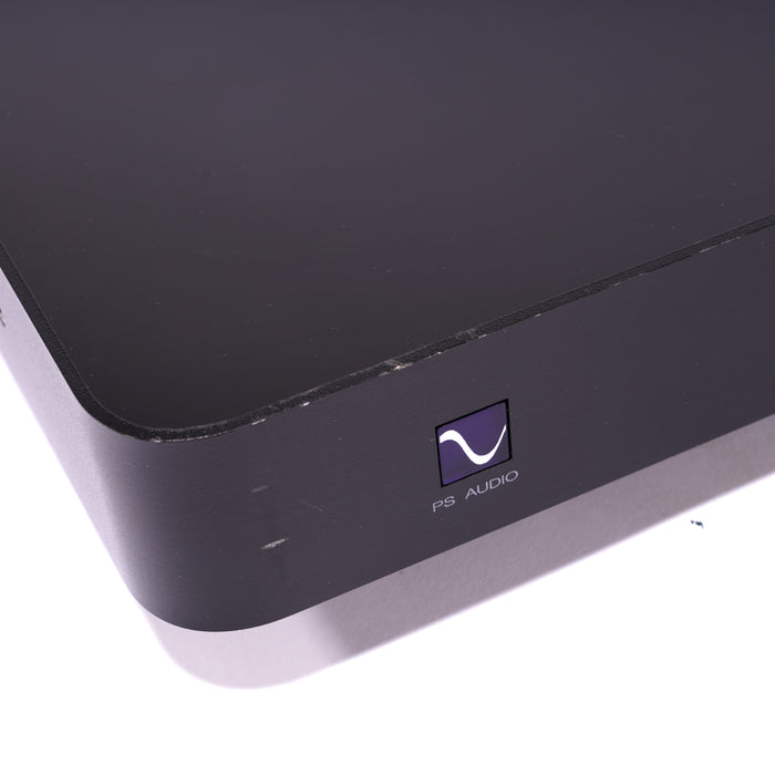 PS Audio PerfectWave PowerBase Power Conditioner / Isolation Platform