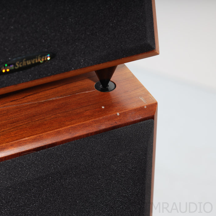 Von Schweikert VR-4jr Floorstanding Speakers; Walnut Pair