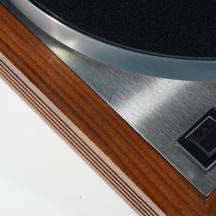 Linn Akurate LP12 Turntable; Ekos 9"; Lingo 4 Upgrade (No Cartridge)