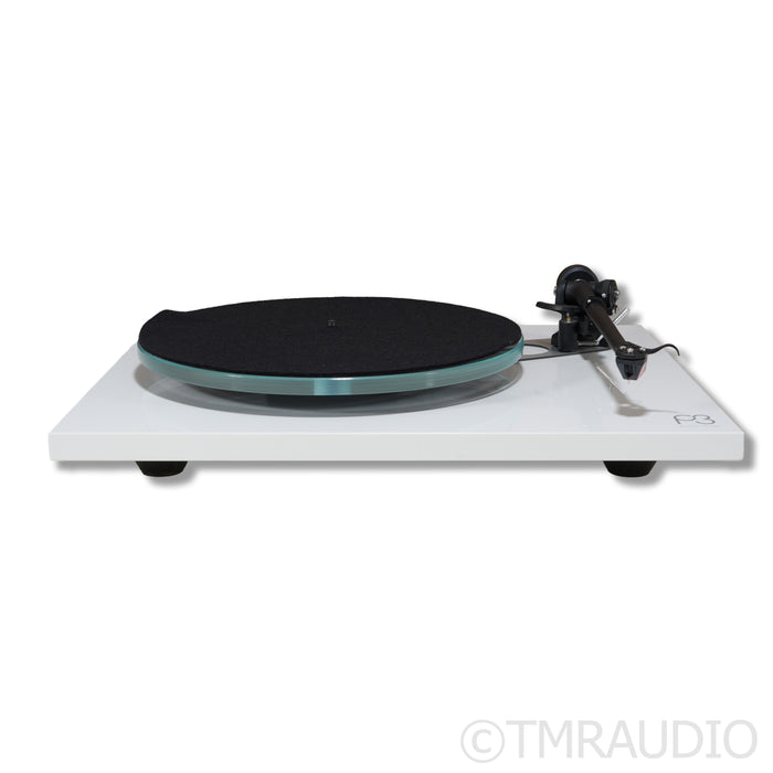 Rega Planar 3 Belt Drive Turntable; White w/ Ania Pro MC Cartridge