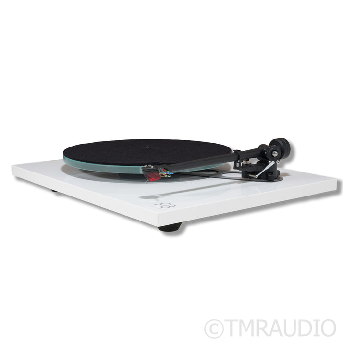 Rega Planar 3 Belt Drive Turntable; White w/ Ania Pro MC Cartridge