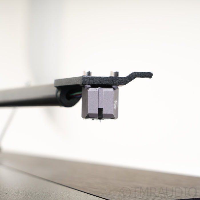 MoFi Electronics Ultradeck+ Belt Drive Turntable; MasterTracker MM Cartridge