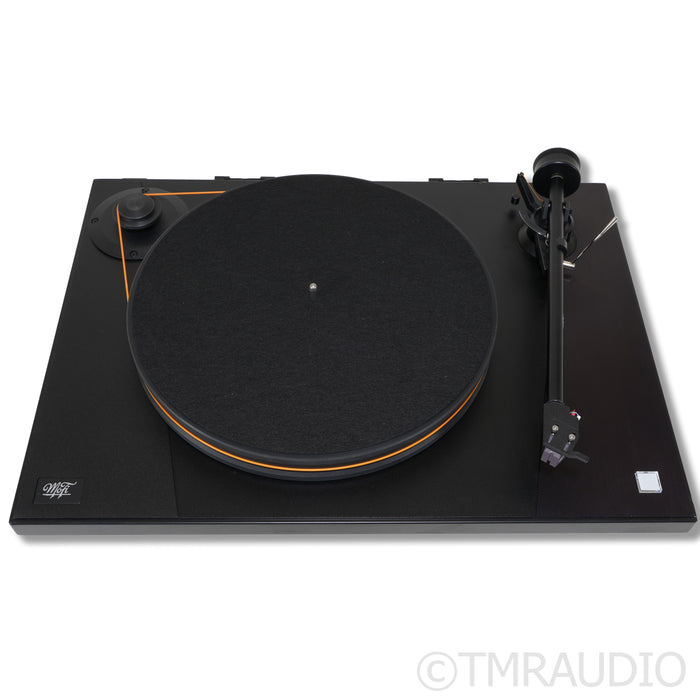 MoFi Electronics Ultradeck+ Belt Drive Turntable; MasterTracker MM Cartridge