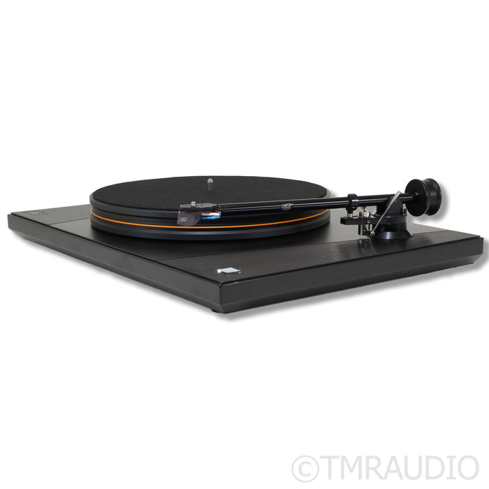 MoFi Electronics Ultradeck+ Belt Drive Turntable; MasterTracker MM Cartridge