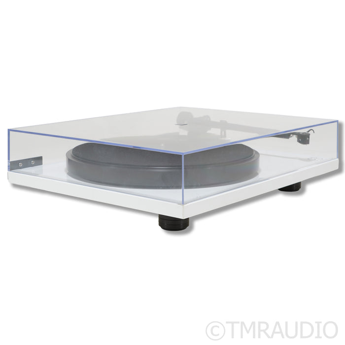 Rega Planar 3 Belt-Drive Turntable; White w/ Hana SH MC