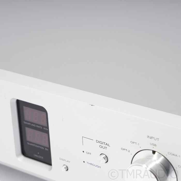 Luxman DA-06 DAC; D/A Converter