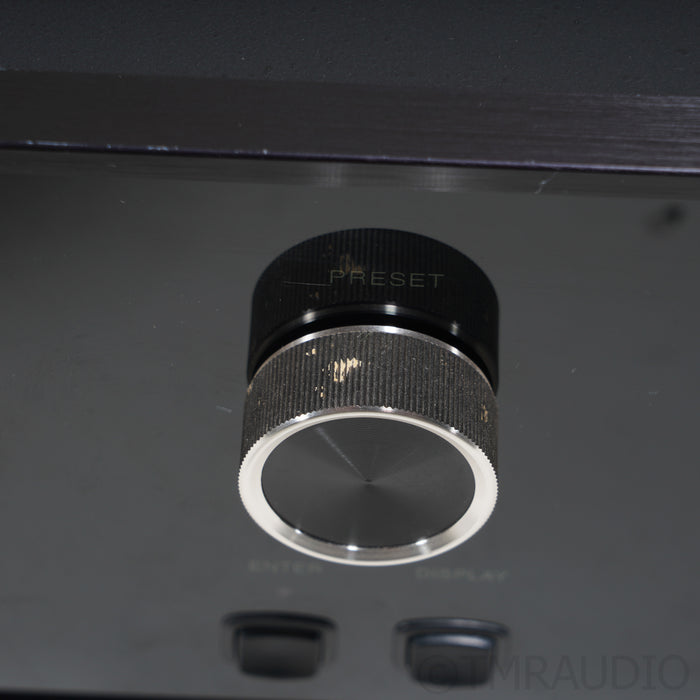 McIntosh MR85 AM / FM Tuner