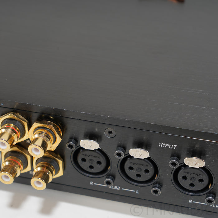 Holo Audio Serene Stereo Preamplifier; KTE