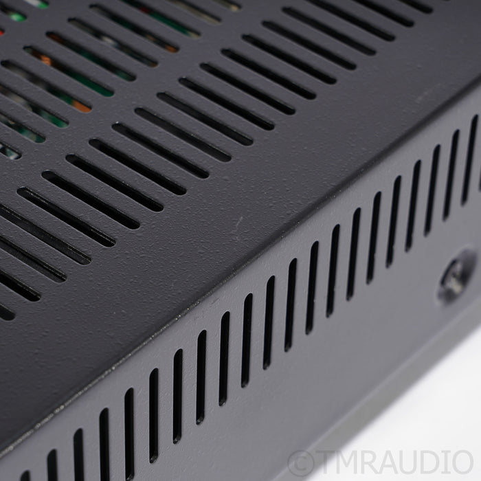 Parasound NewClassic 2125 v.2 Stereo Power Amplifier