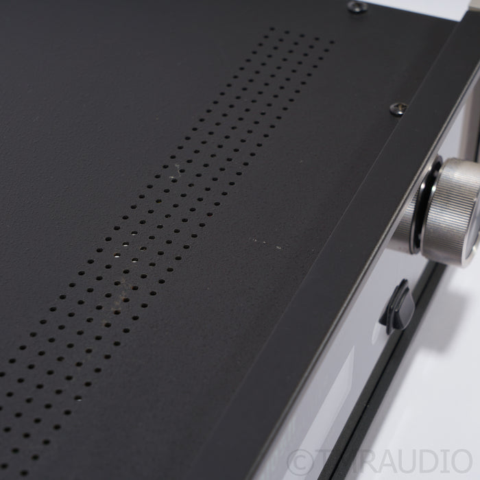 McIntosh D150 Preamplifier