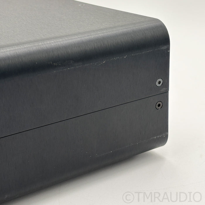 Audience AdeptResponse aR6T AC Power Line Conditioner