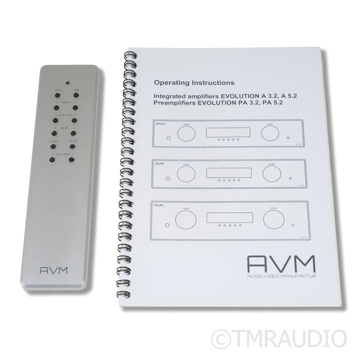 AVM Evolution PA 5.2 Stereo Tube Preamplifier; DAC; MM / MC Phono