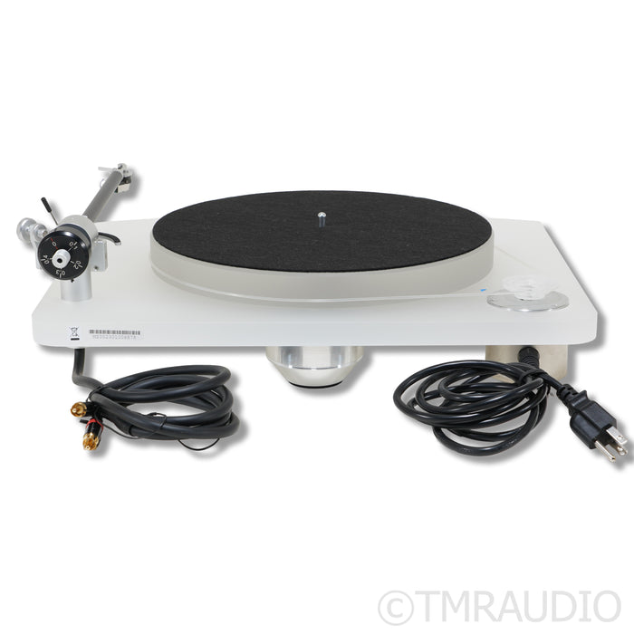 Marantz TT-15S1 Belt-Drive Turntable; ClearAudio Virtuoso MM Cartridge